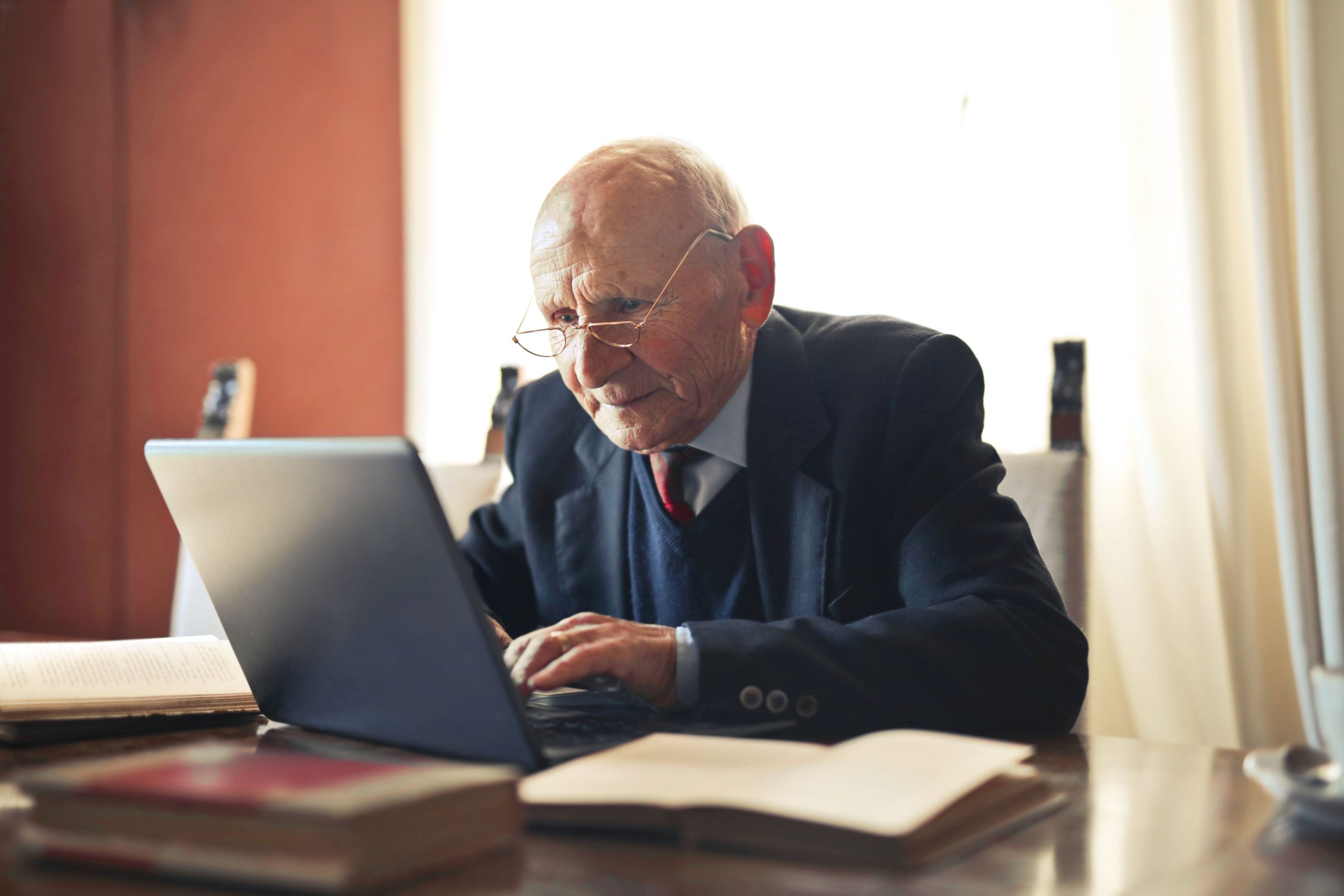 reconversion-professionnelle-apres-50-ans